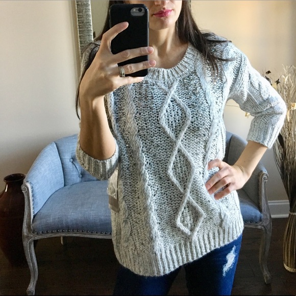 🚨 50% OFF BUNDLES OF 5! 🚨✨NWT✨JLO SWEATER - Picture 3 of 8